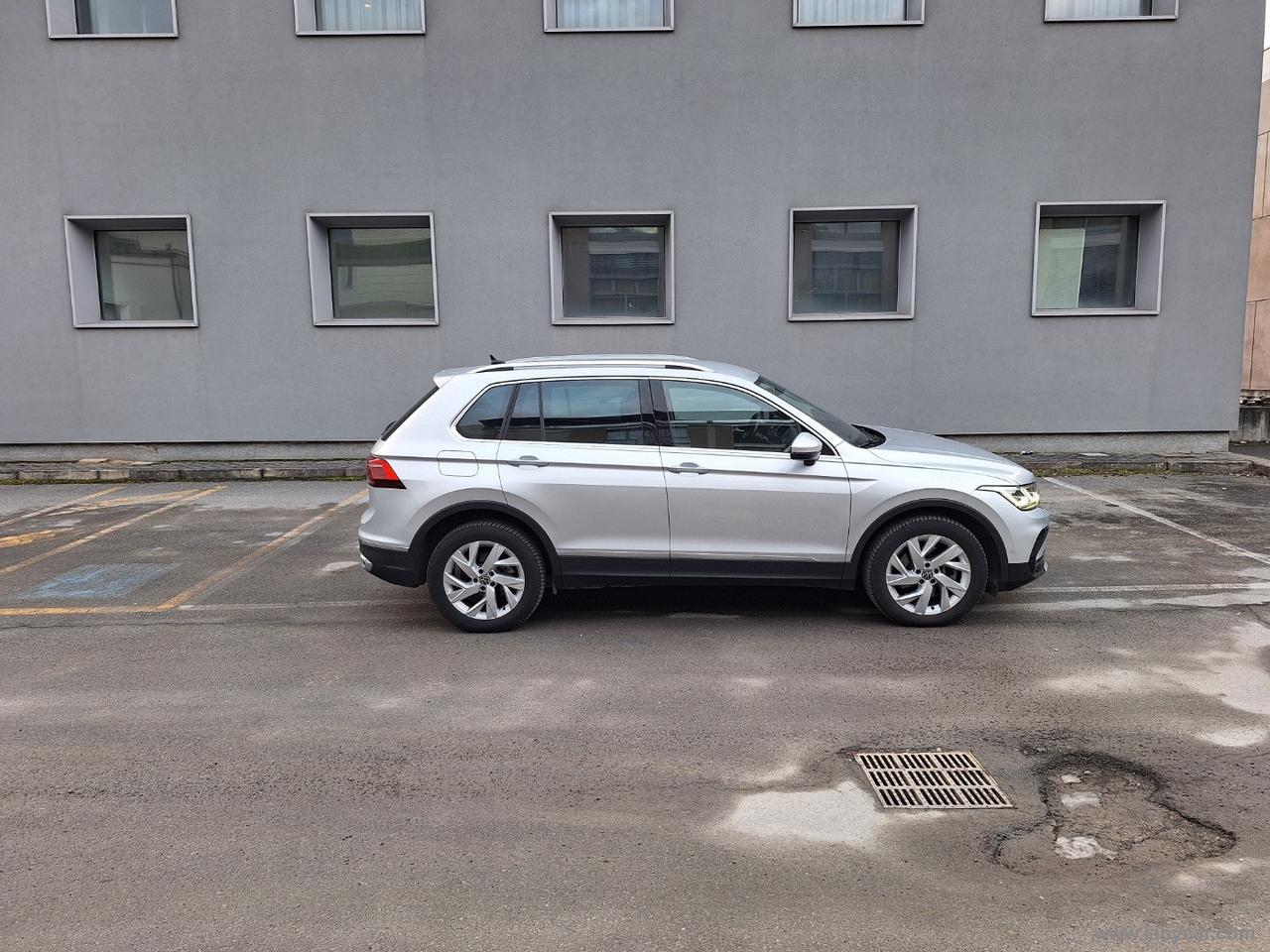VOLKSWAGEN Tiguan 1.4 TSI eHYBRID DSG Elegance