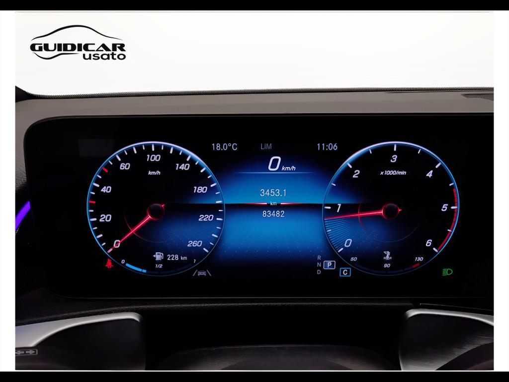 Mercedes-Benz GLB - X247 2019 - GLB 200 d Premium auto