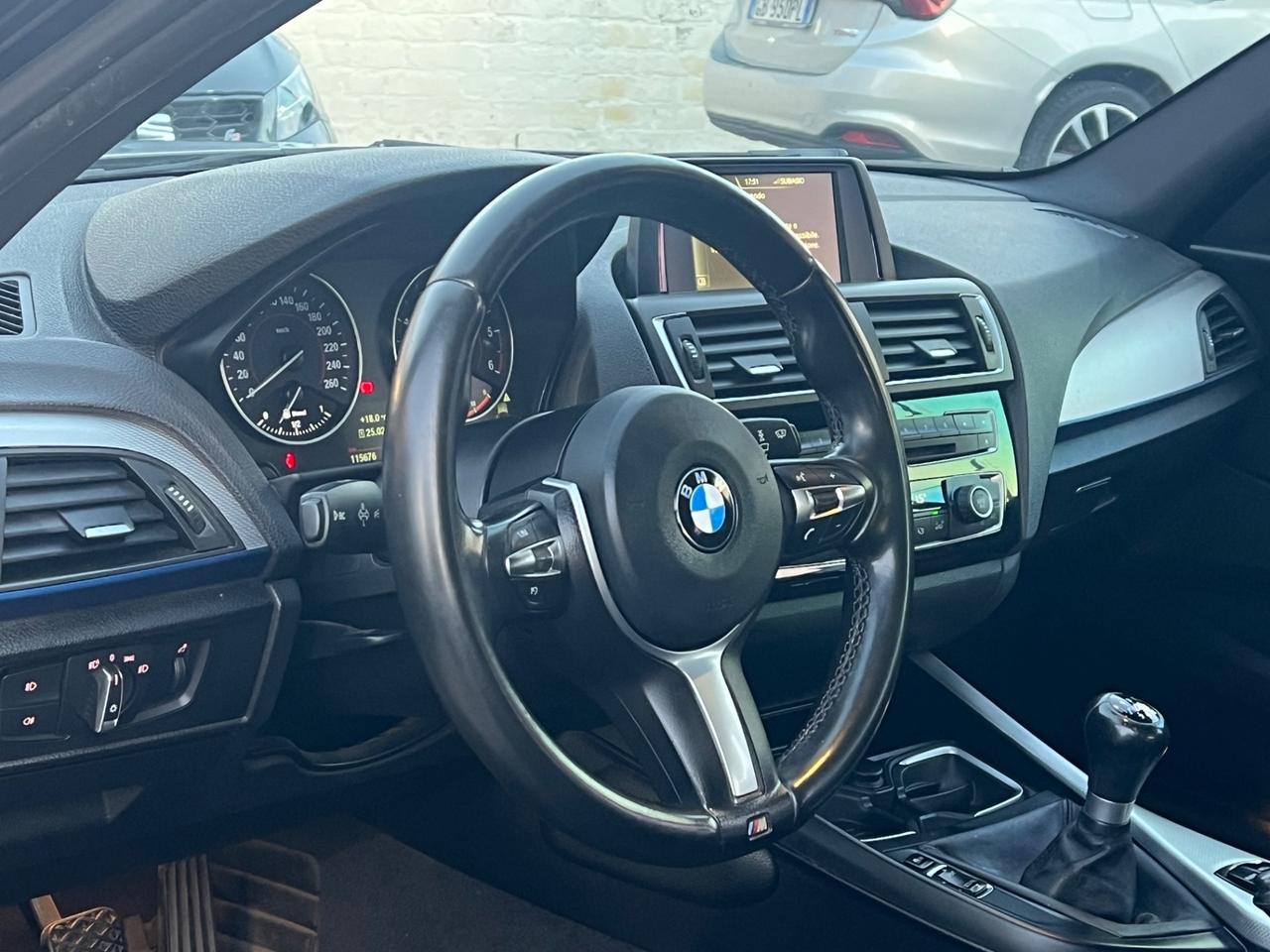 Bmw 116 116d 5p. Msport