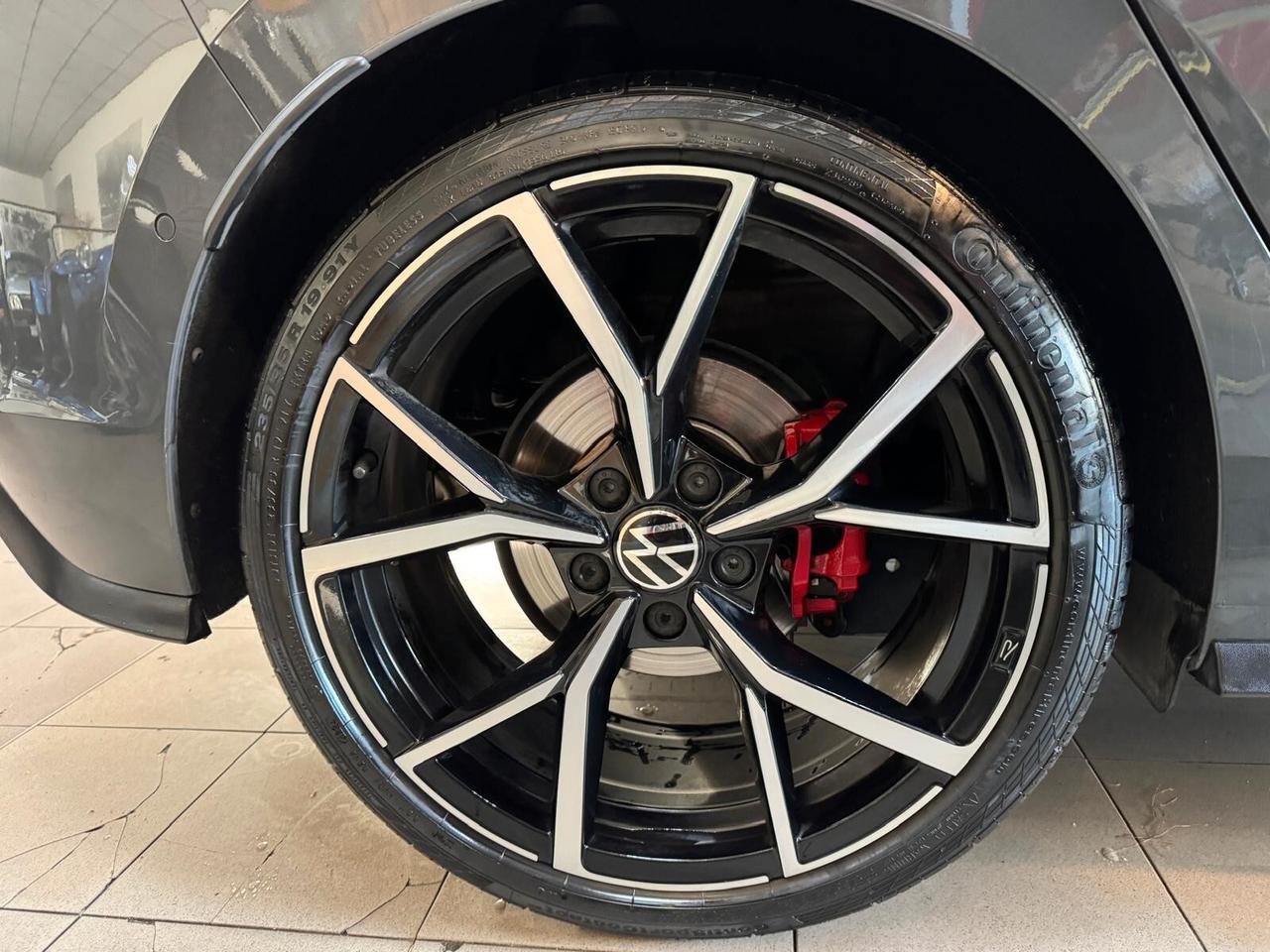 Volkswagen Golf 2.0 TDI GTD DSG PARI AL NUOVO CON SOLI 33.000 KM!!!