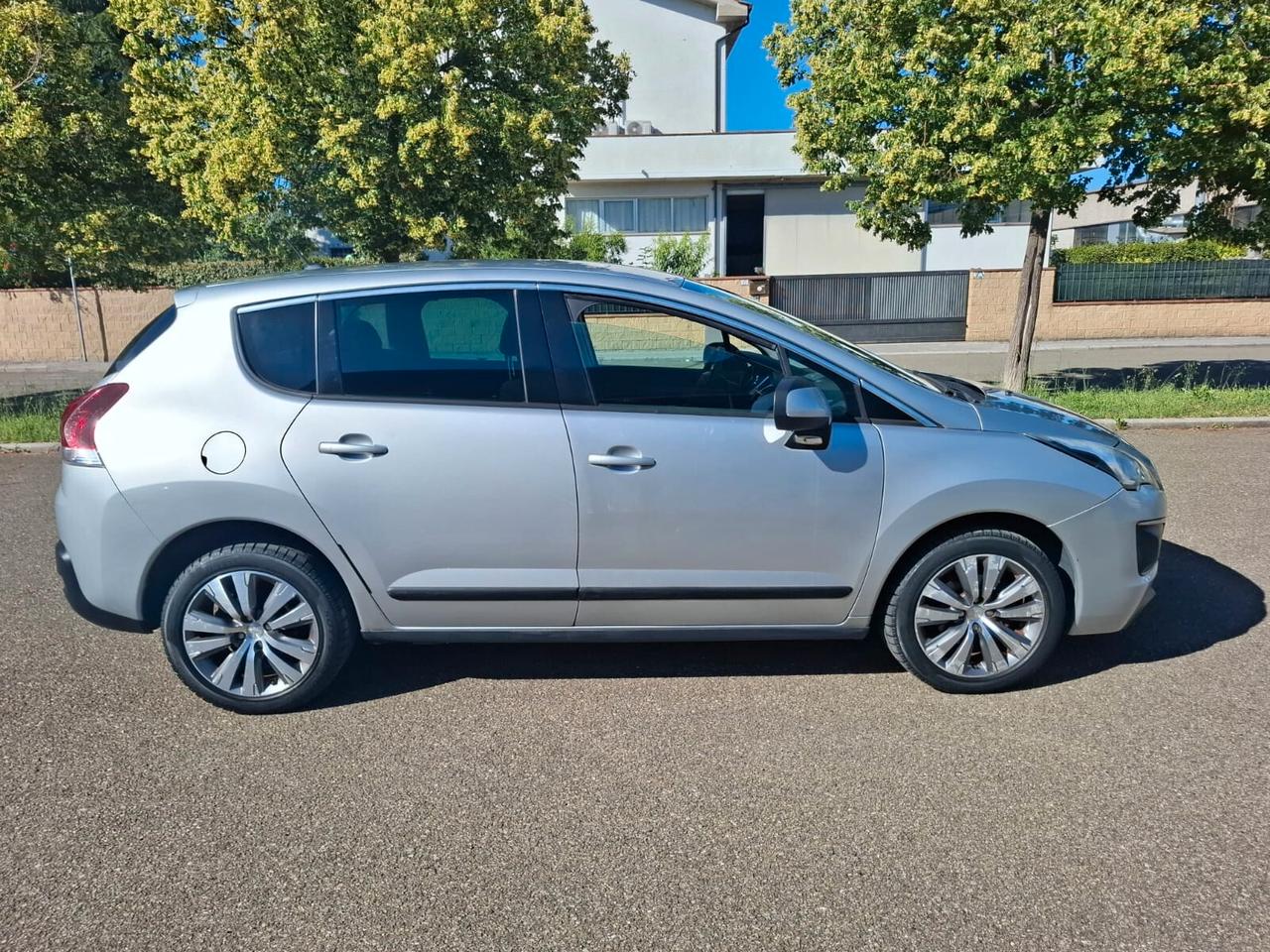 Peugeot 3008 1.6 HDi del 2014 SOLO 114.000 KM
