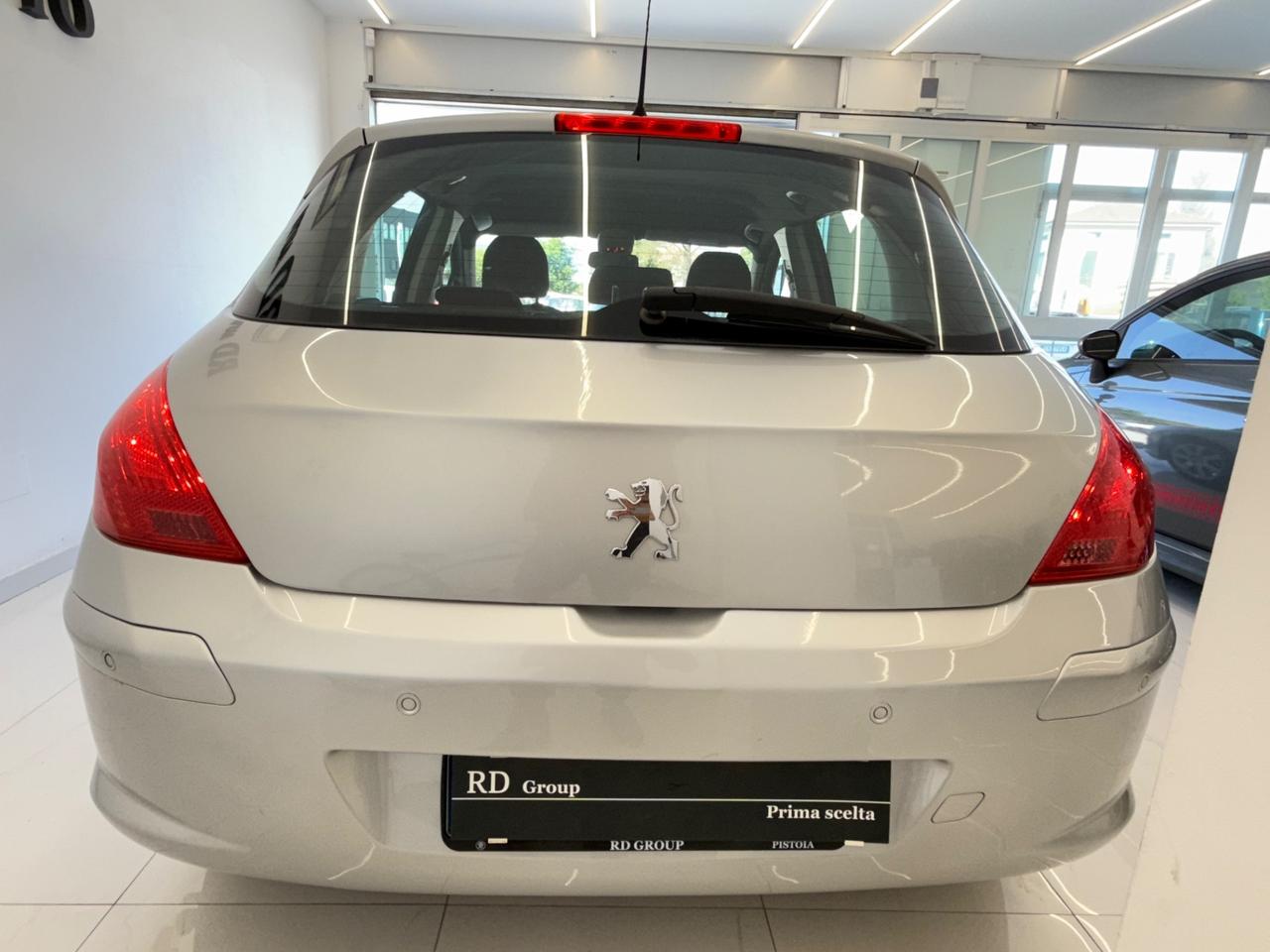 Peugeot 308 5p 1.6 hdi 16v Feline 110cv okneopatentati