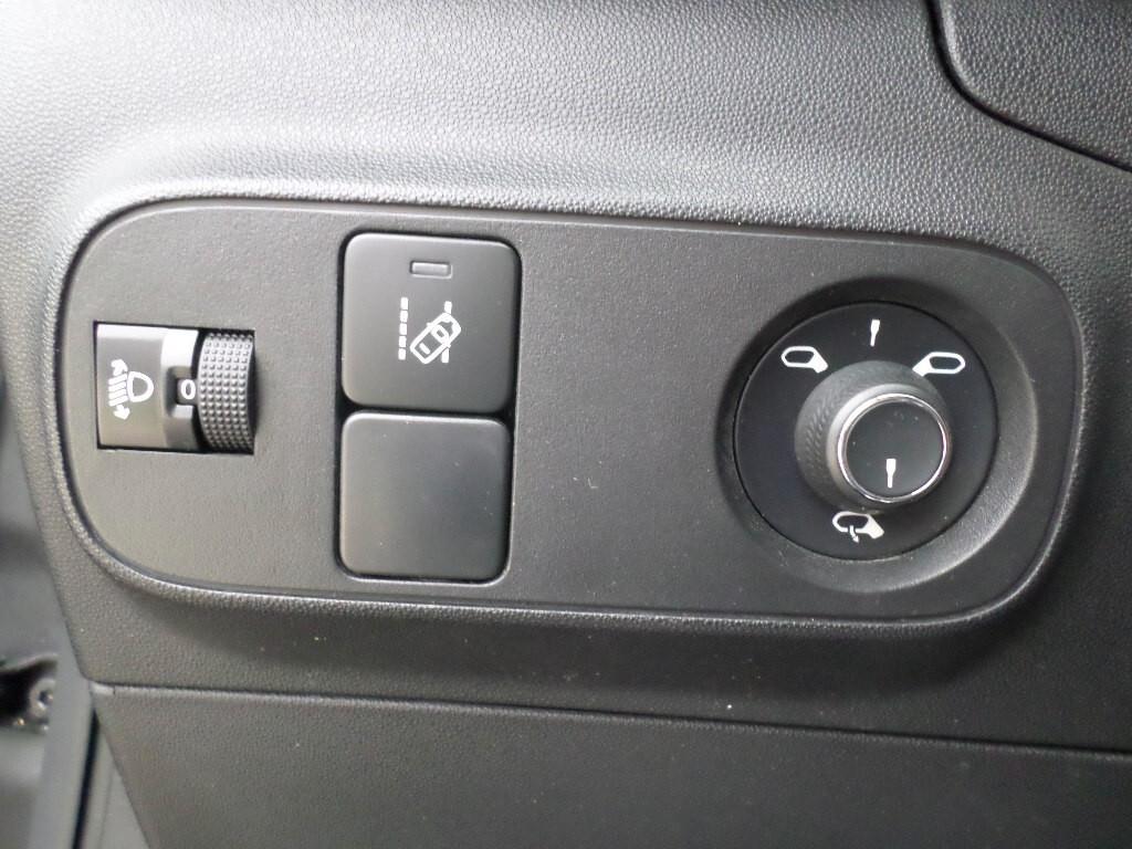 Citroen C3 PureTech 110 S&S EAT6 Shine