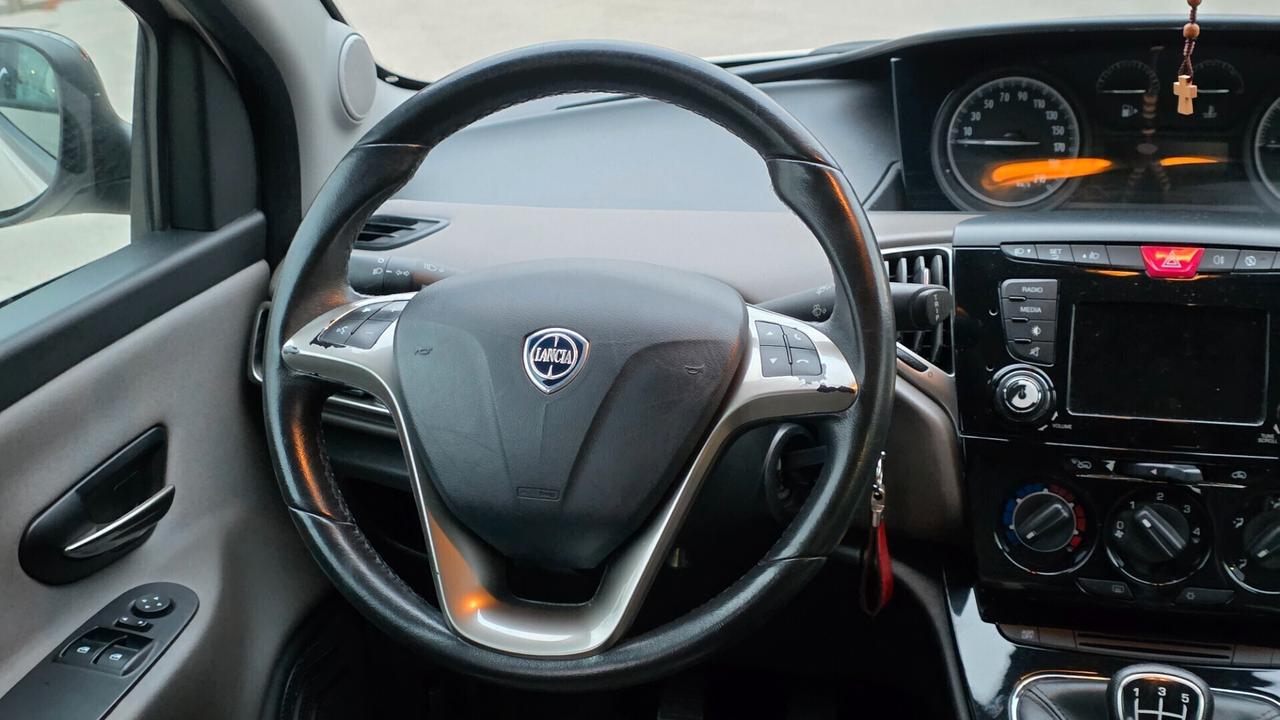 Lancia Ypsilon 1.3 MJT 16V 95 CV 5 porte S&S Platinum