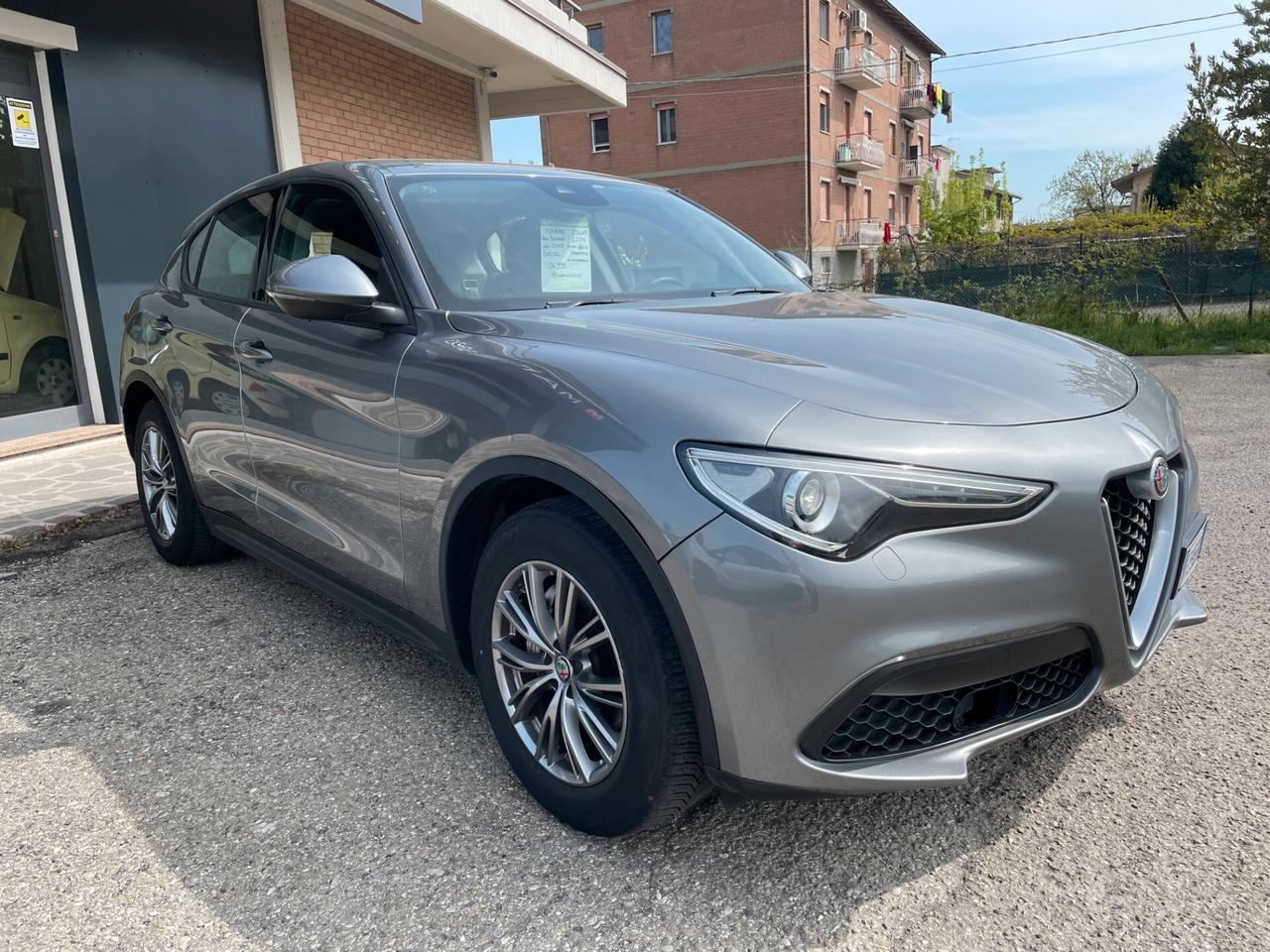 Alfa Romeo Stelvio 2.2 Turbodiesel 160 CV AT8 RWD Business IVA ESPOSTA