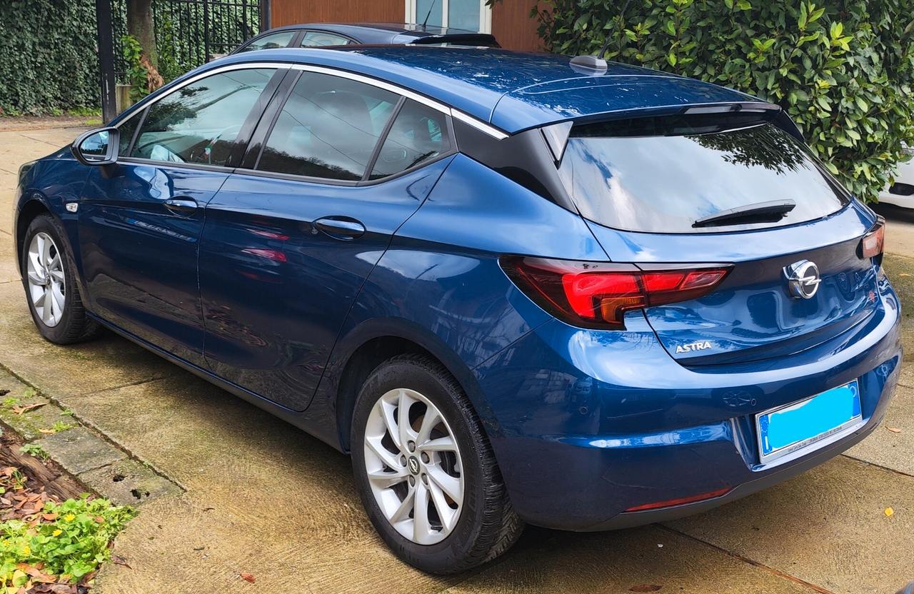 Opel Astra 1.5 CDTI 122 CV S&S 5 porte Business Elegance
