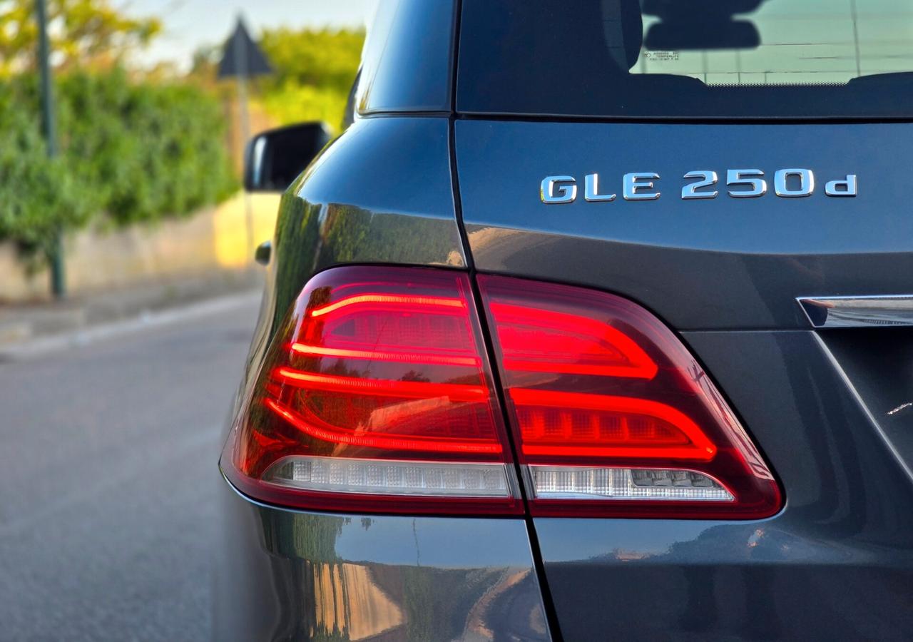 MERCEDES GLE PREMIUM 4 MATIC 2017 PERFETTA