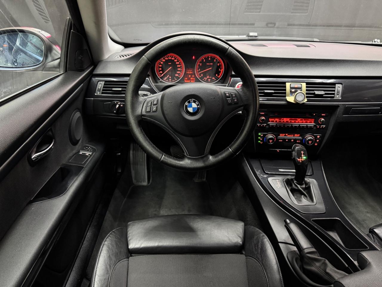 Bmw Serie 3 E92 325i Coupé Msport