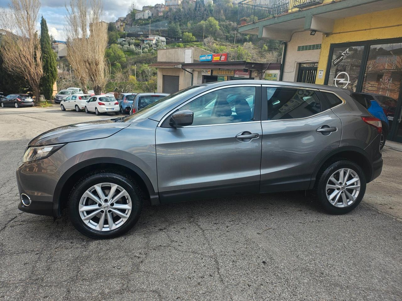 Nissan Qashqai 1.5 dCi Acenta 143.000km 2017