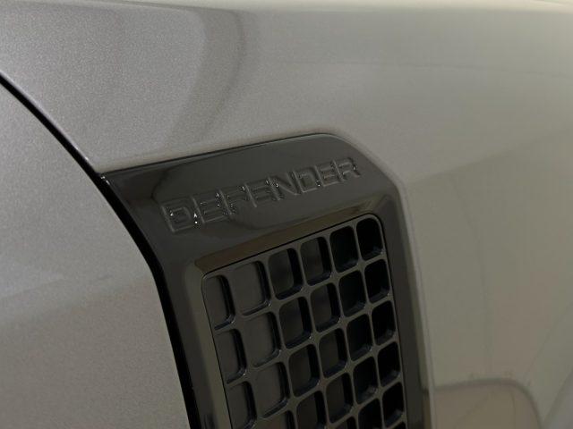 LAND ROVER Defender 110 3.0D I6 200 CV AWD Auto SE