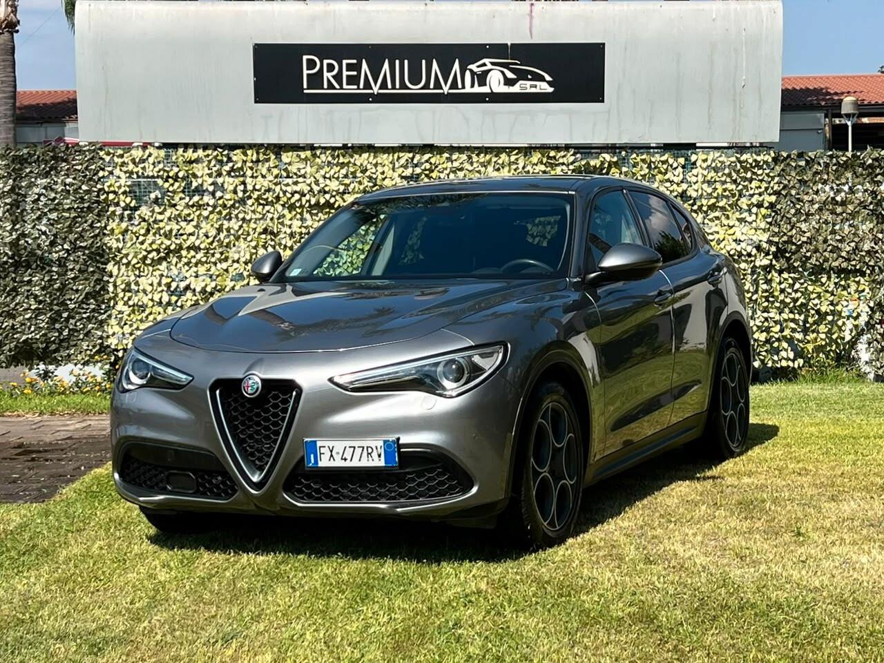 Alfa Romeo Stelvio 2.2 Turbodiesel 160 CV AT8 RWD Sport-Tech