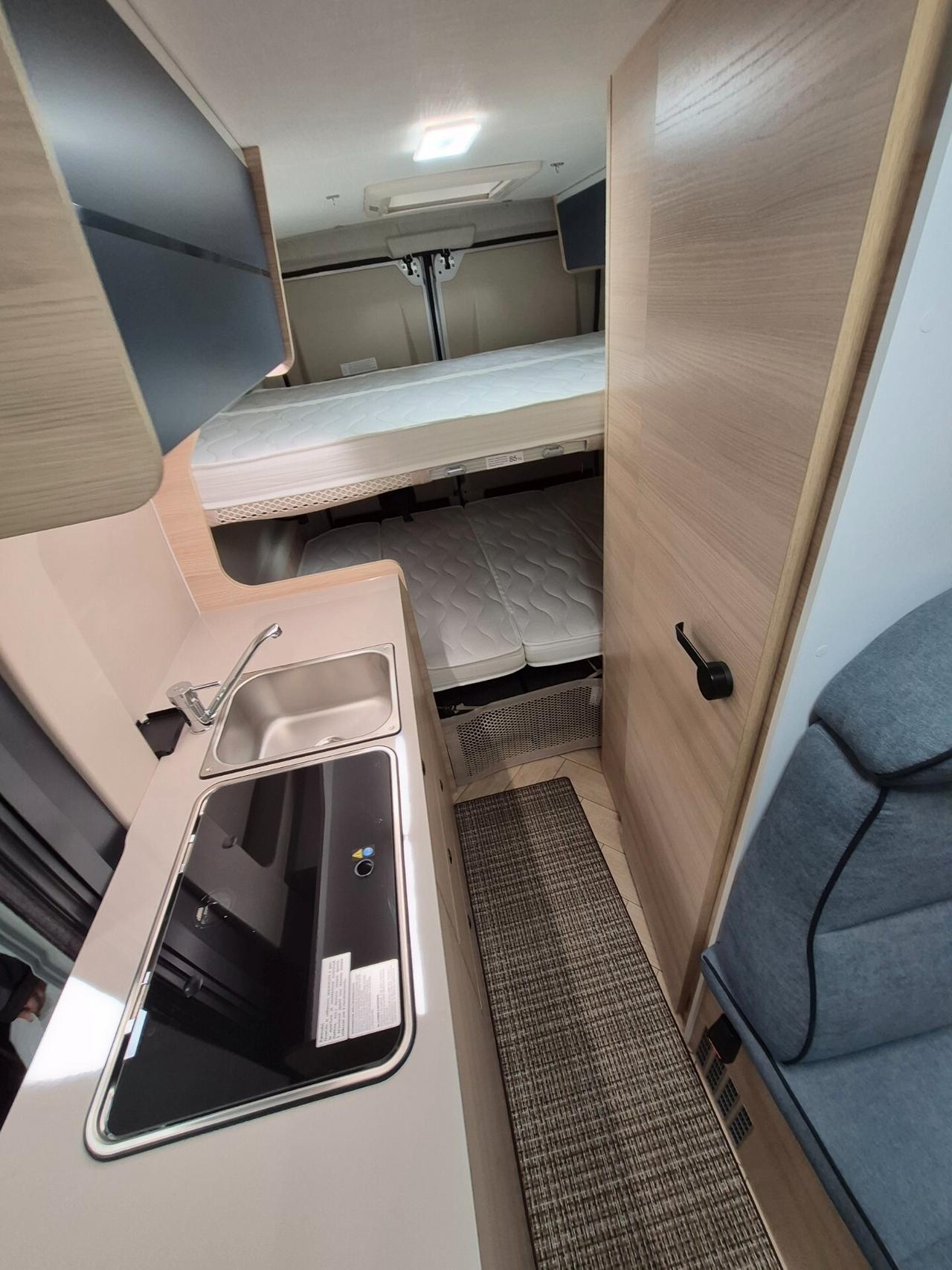 Challenger V114 MAX BREAK 4 POSTI EXTRA ACCESSORIATO