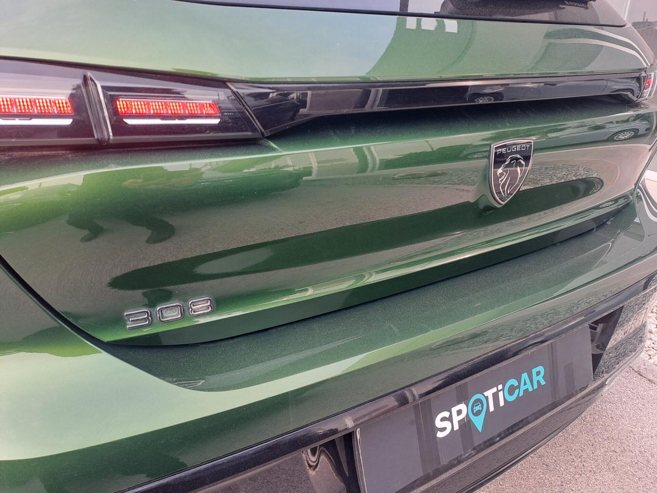 Peugeot 308 BlueHDi 130 EAT8 Allure Pack 2022