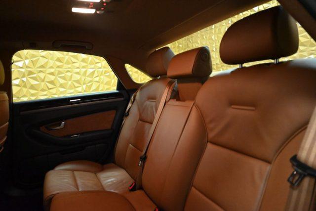 AUDI A8 3.0 V6 TDI Q.TIP.NAVI PELLE EXCLUSIVE SOSPENS.FULL