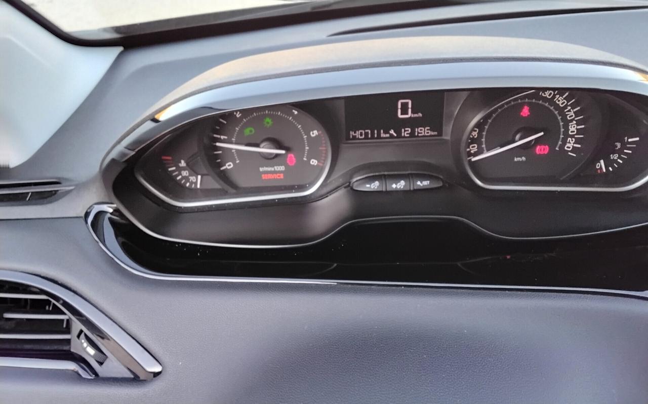 Peugeot 208 BlueHDi 75 5 porte Active