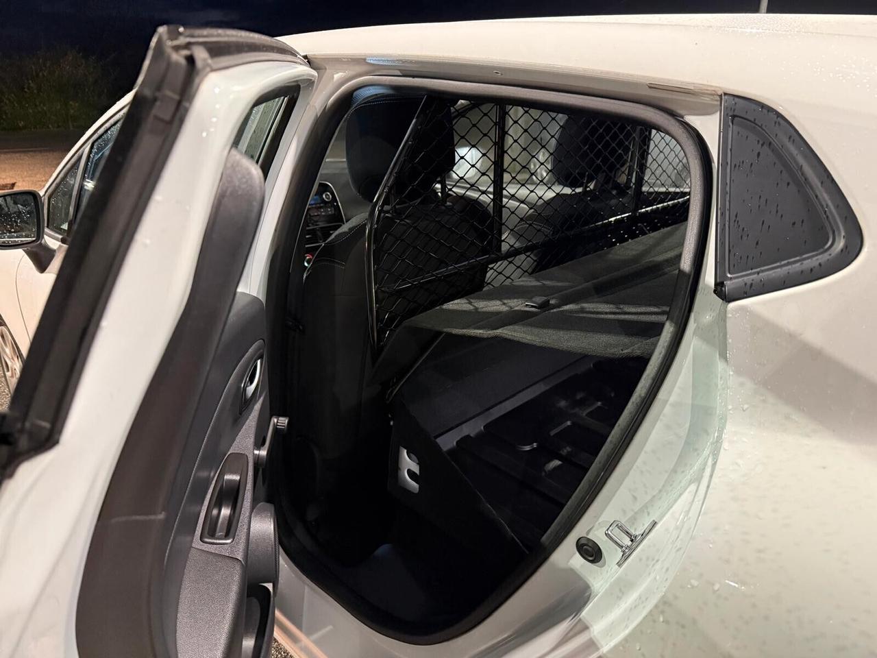 Renault Clio 1.5 Diesel Autocarro Neopatentati