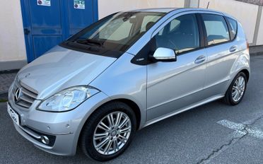 Mercedes-benz A 160 CDI BlueEFFICIENCY Elegance