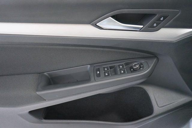 VOLKSWAGEN Golf 1.0 eTSI EVO DSG Life Italiana Ufficiale UNIPROP