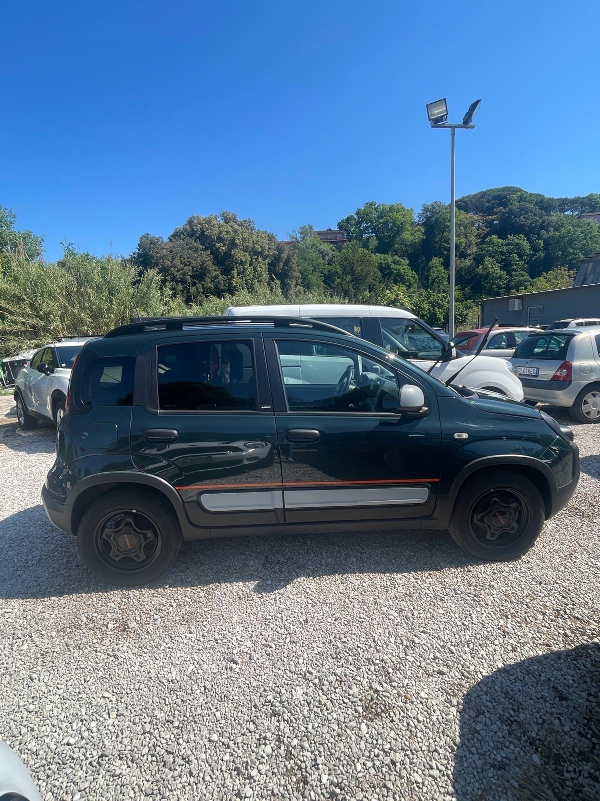Fiat Panda 1.0 FireFly S&S Hybrid City Cross