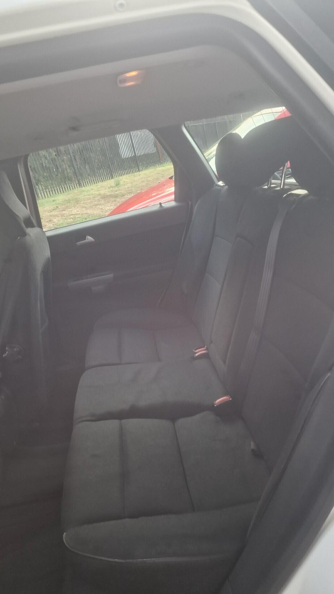 Volvo V50 1.6 D DRIVE cat R-Design "130.000 Km"