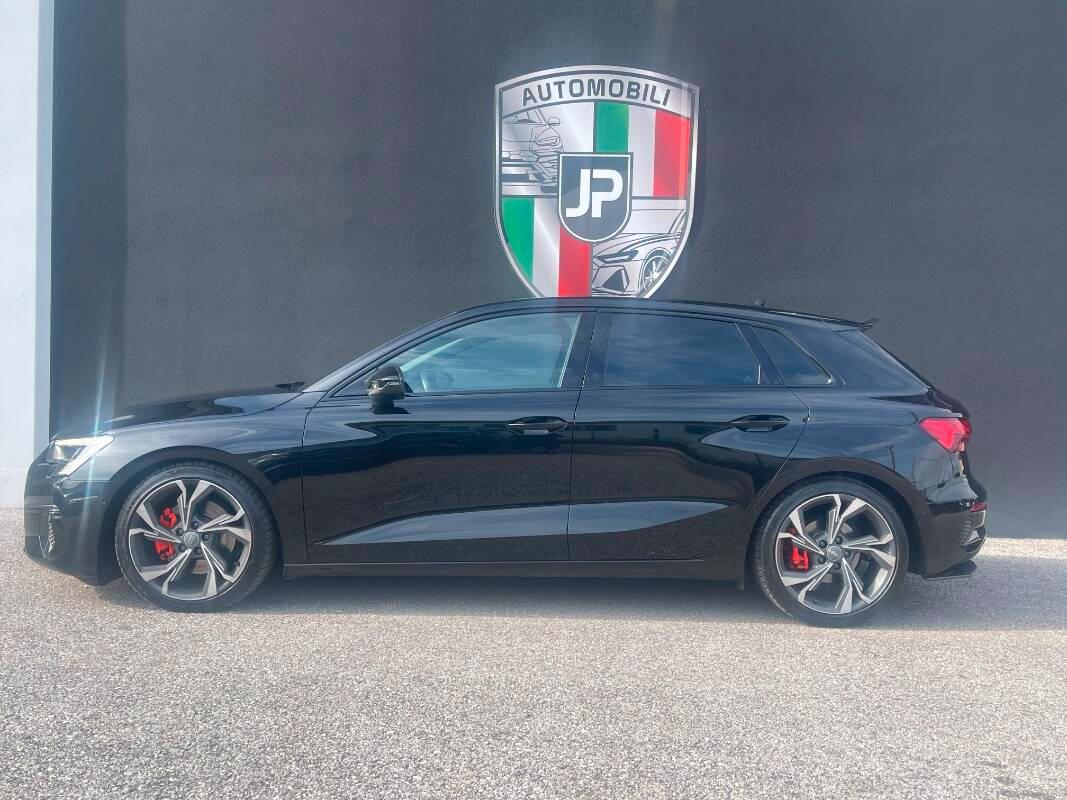 Audi A3 Sportback 35 1.5 tfsi mhev s-tronic MATRIX 18''