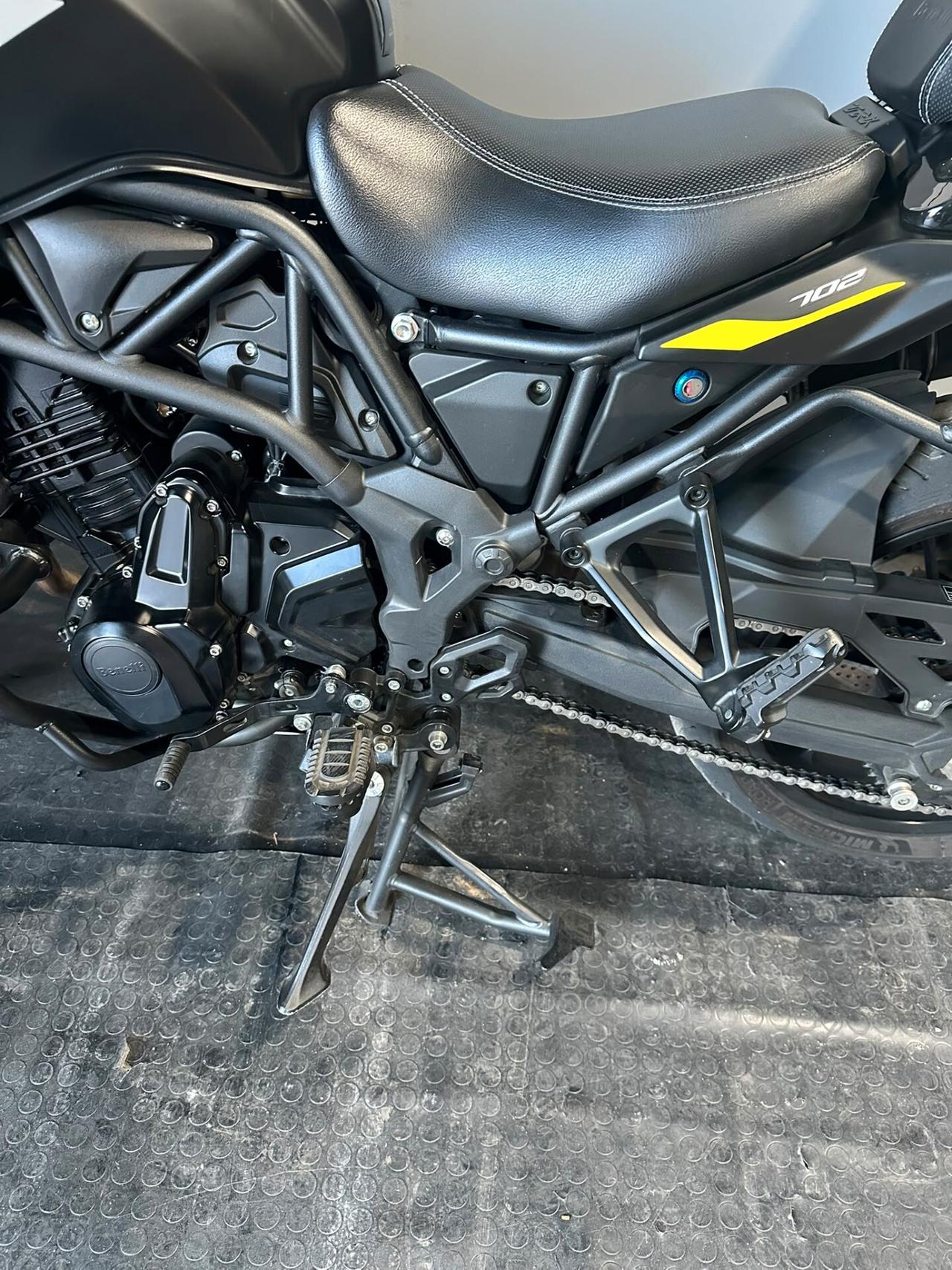 Benelli TRK 702 stradale