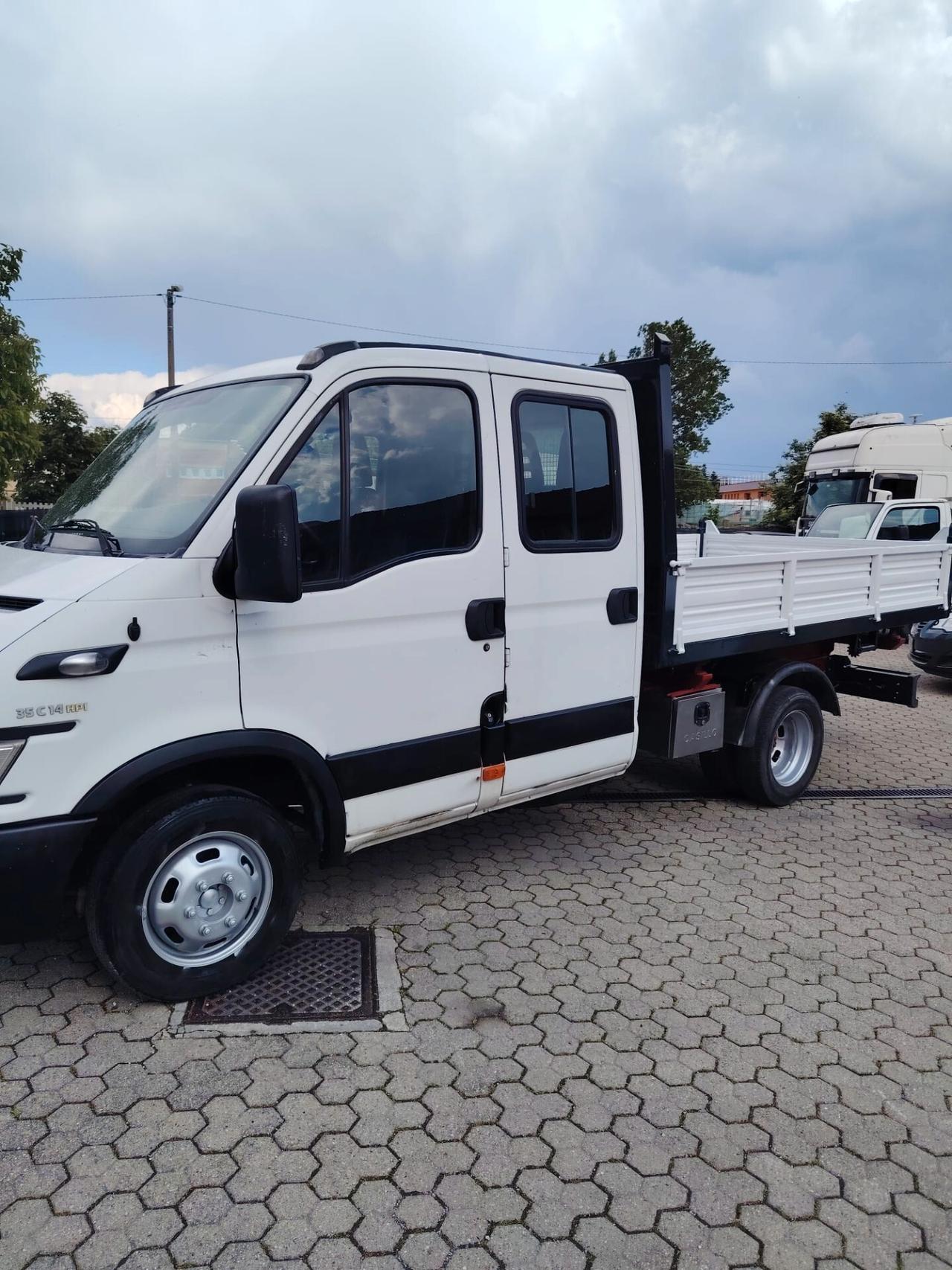 IVECO DAILY 35 c 14 DOPPIA CAB. RIBALTABILE