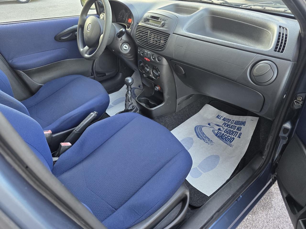 Fiat Punto 1.2 5 porte bConnect