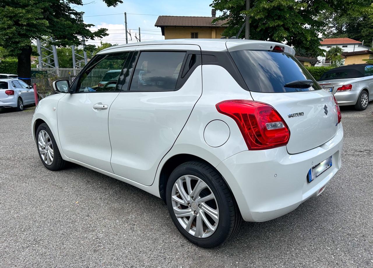 Suzuki Swift 1.2 Hybrid Top