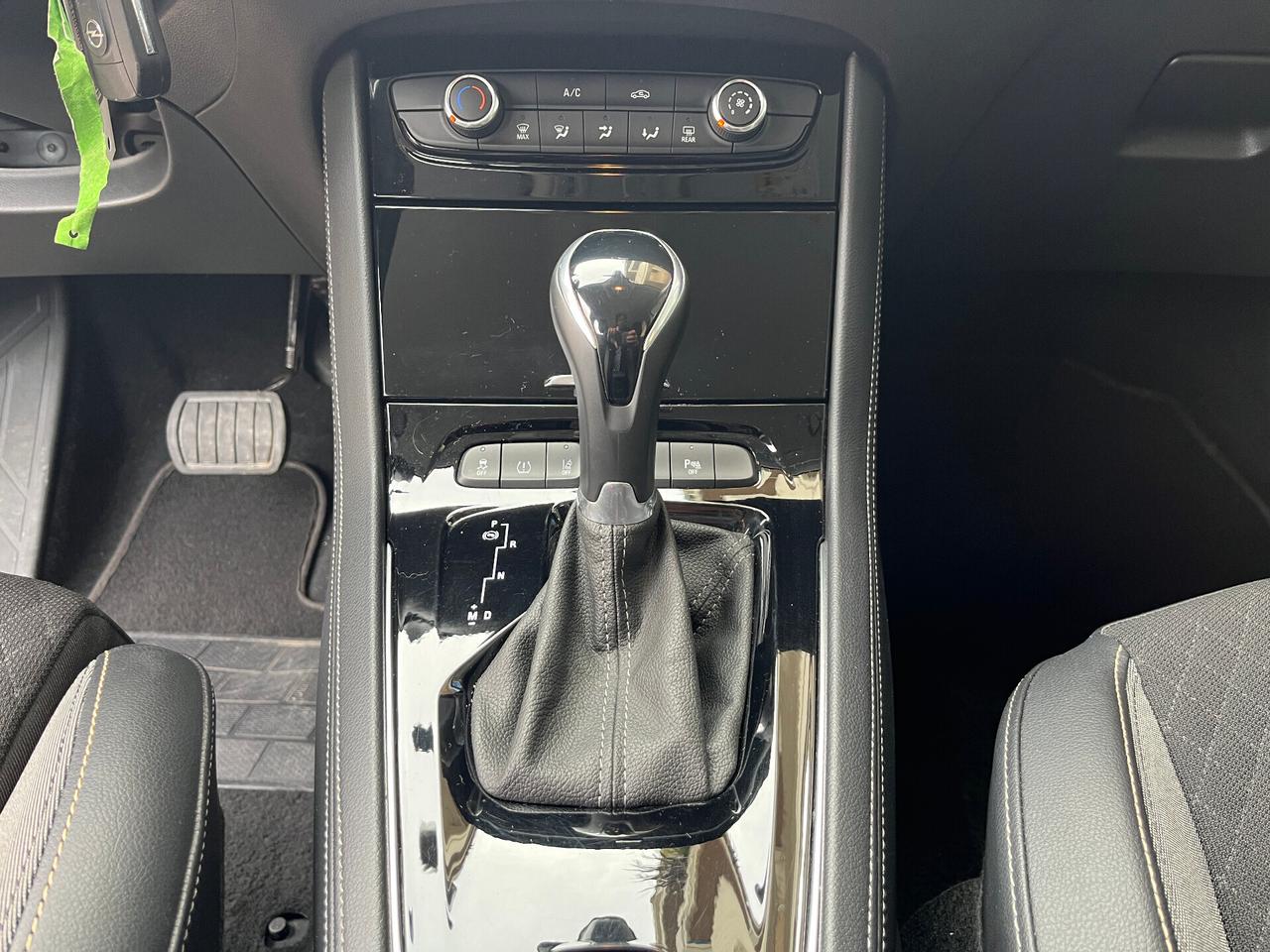 Opel Grandland X 1.5 diesel aut. Business Edition 130cv