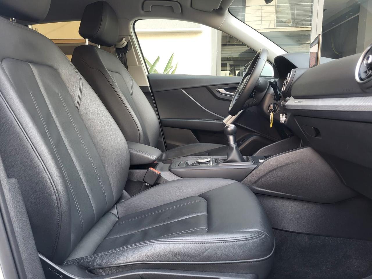 Audi Q2 1600 Tdi S-Line Edition+Fari Led+Audi Connect...