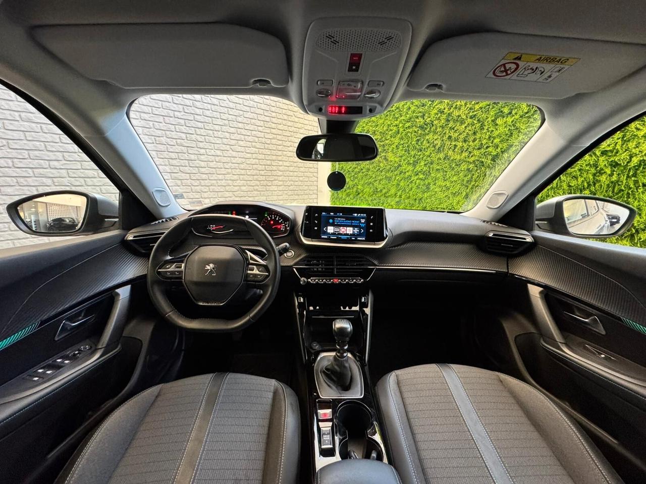 Peugeot 2008 PureTech 100 S&S Active Pack