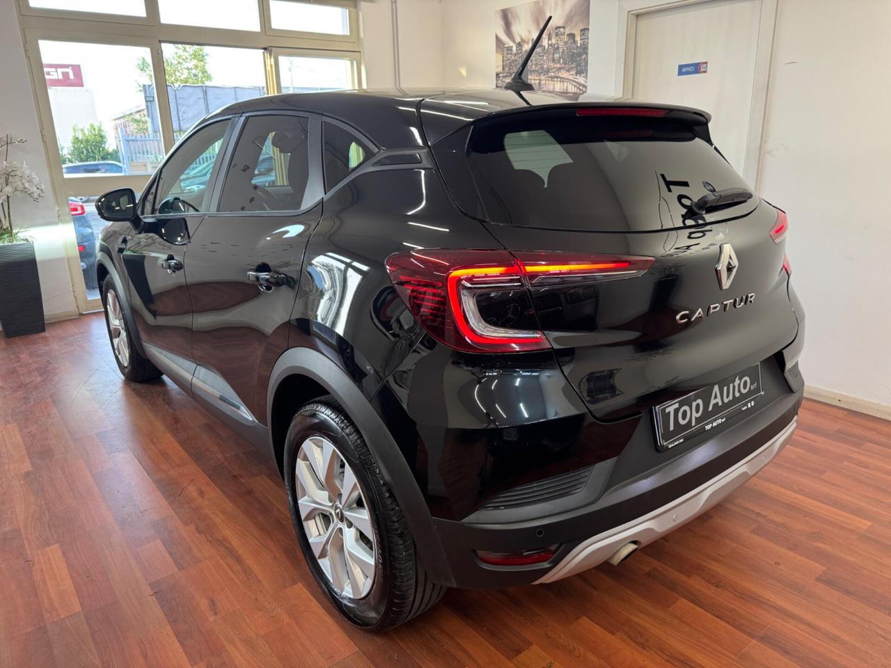 RENAULT CAPTURE dCi 115 CV AUTOMATIC. INTENS