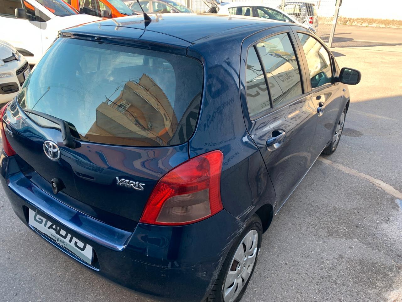 Toyota Yaris 1.4 Diesel 90CV AUTOMATICA