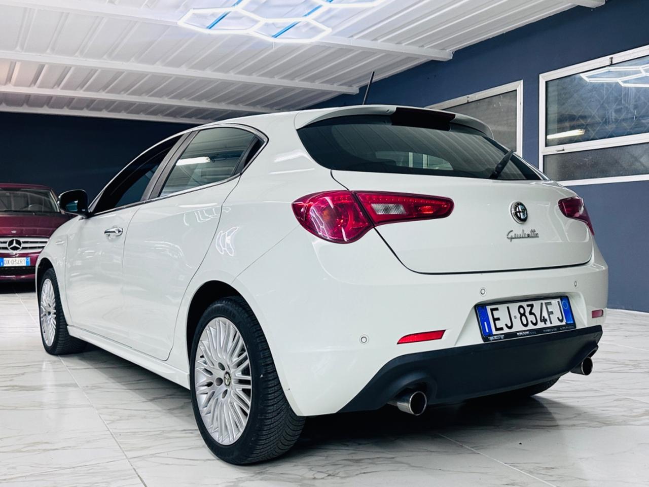 Alfa Romeo Giulietta 2.0 JTDm-2 140 CV Distinctive