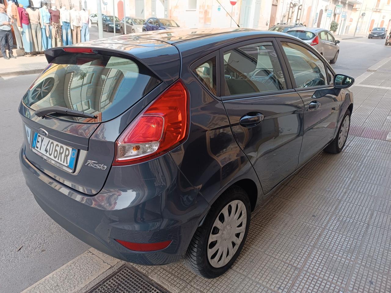 Ford Fiesta 1.5 TDCi 75CV 5 porte Business