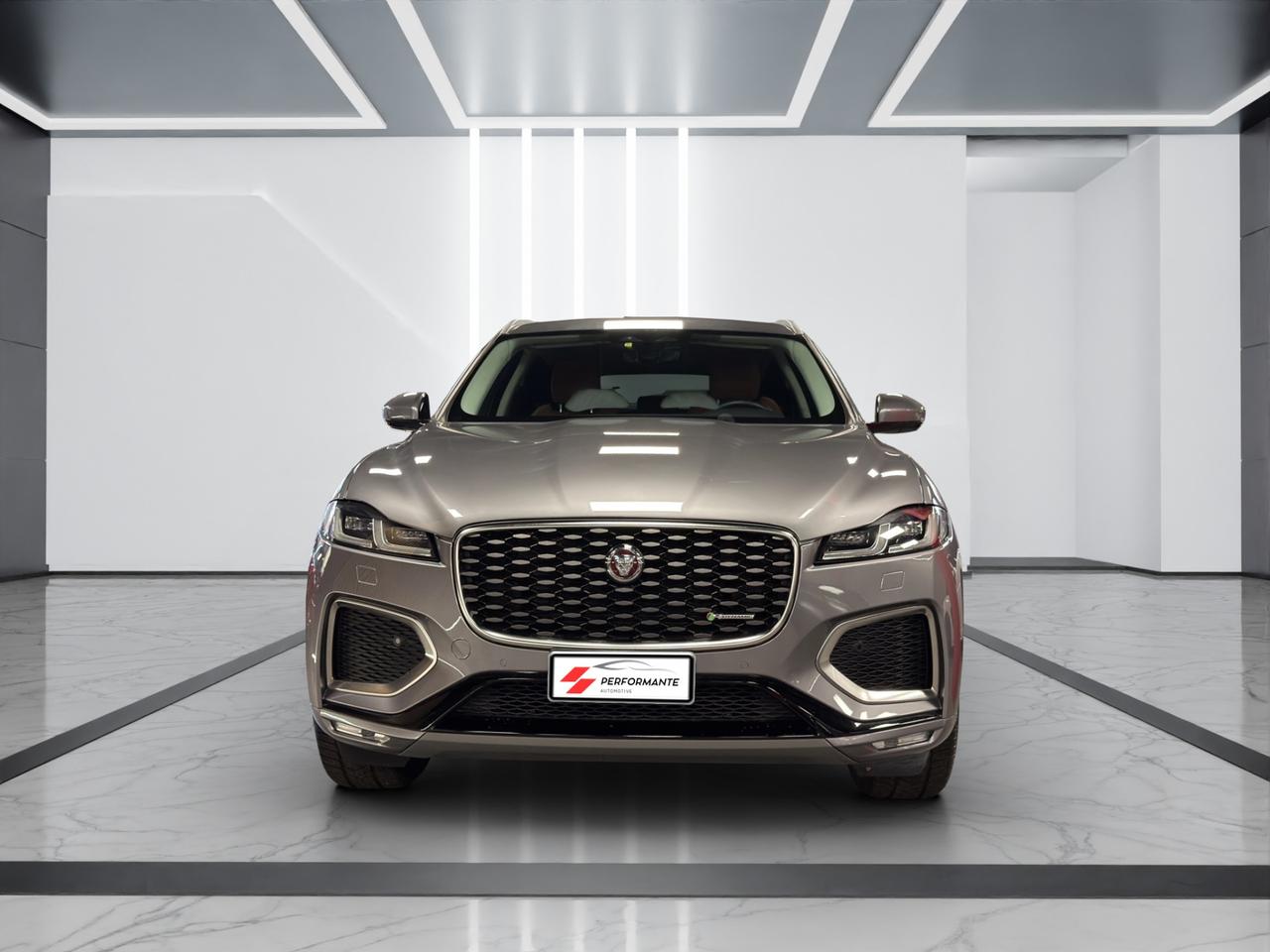 Jaguar F-Pace 2.0d i4 mhev R-Dynamic SE awd 204cv auto