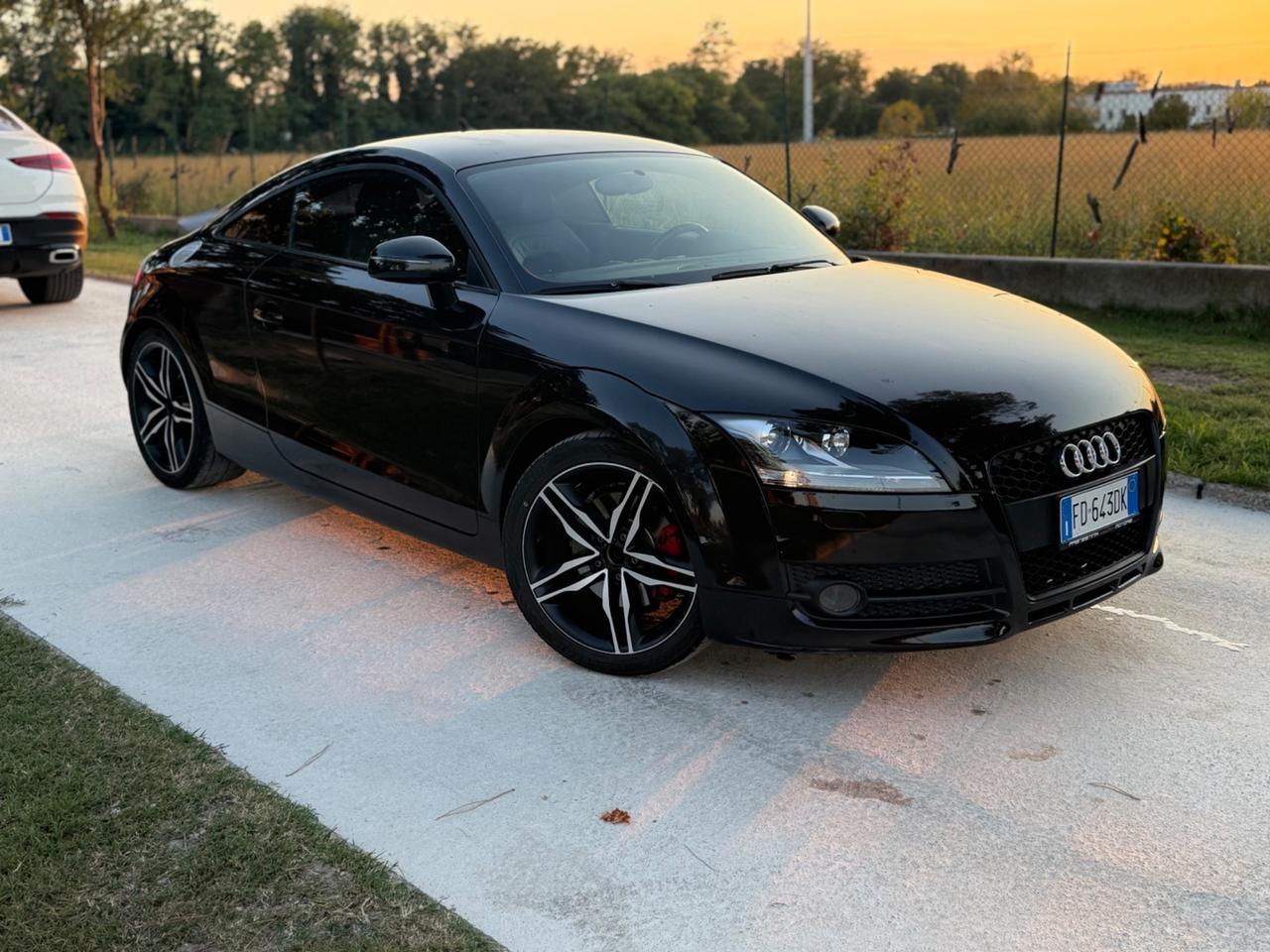 Audi TT Coupé 2.0 TDI quattro Advanced