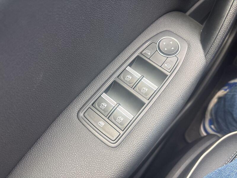 Renault Captur Captur Plug-in Hybrid E-Tech 160 CV Intens