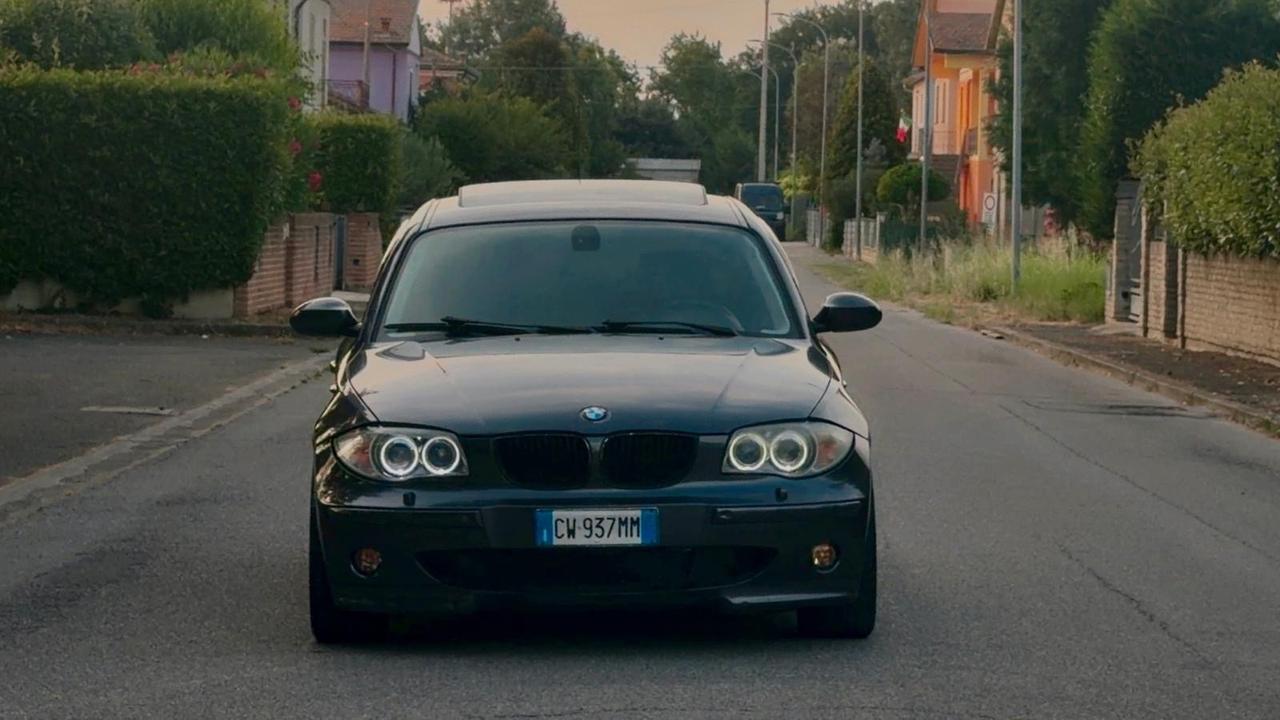 Bmw 120 120d cat 5 porte Attiva