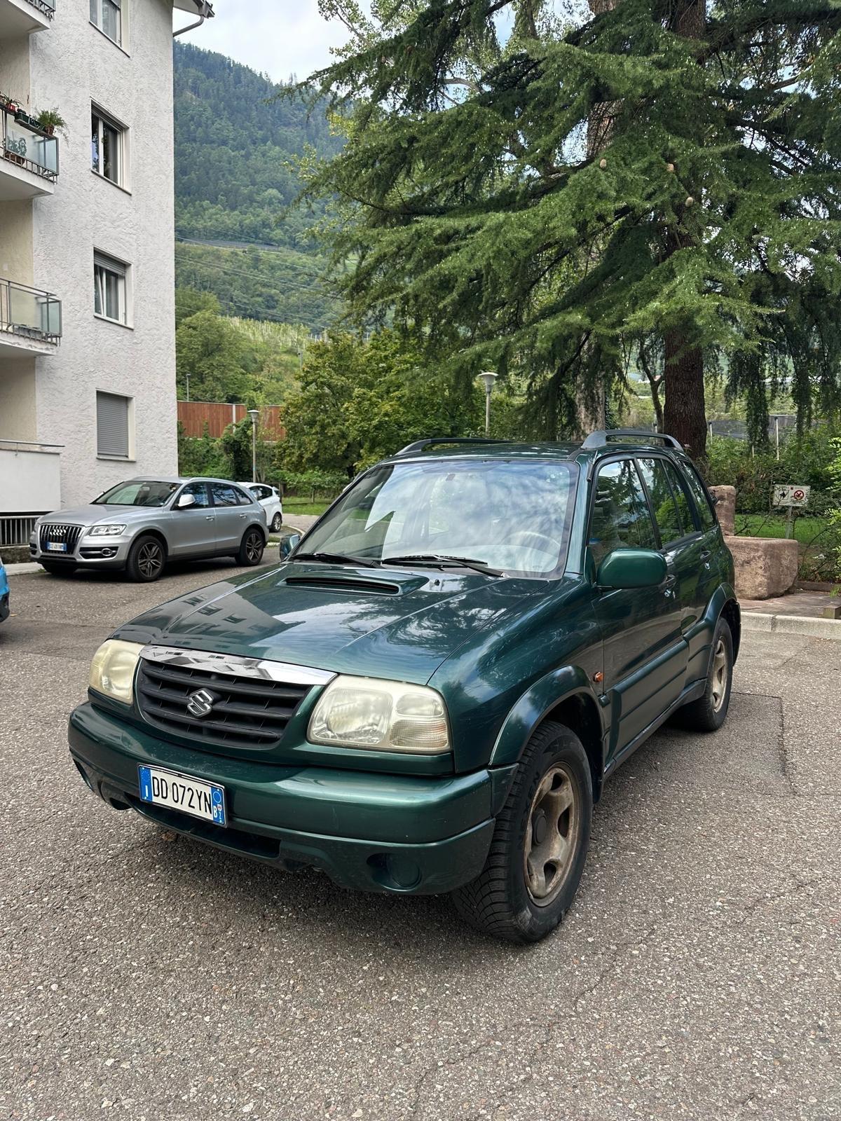 Suzuki Vitara 2.0 HDI 5 porte JLX NEOPATENTATI