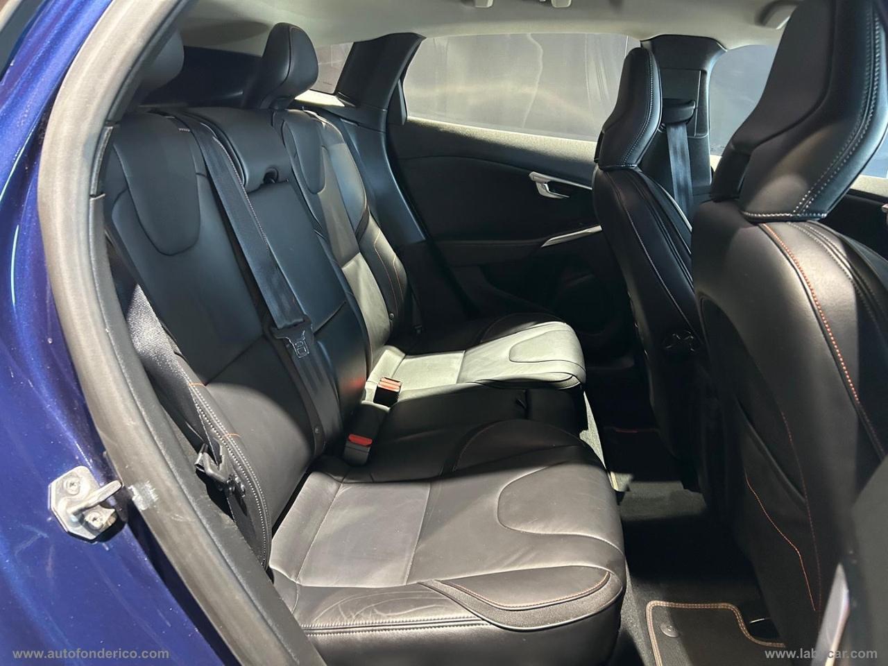 VOLVO V40 D2 1.6 Volvo Ocean Race