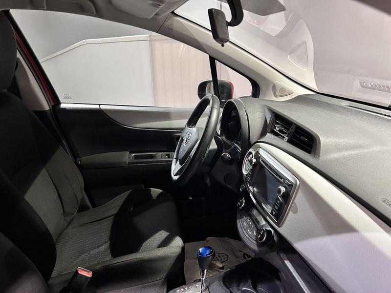 Toyota Yaris Yaris 1.5 Hybrid 5 porte Lounge AREA C FREE