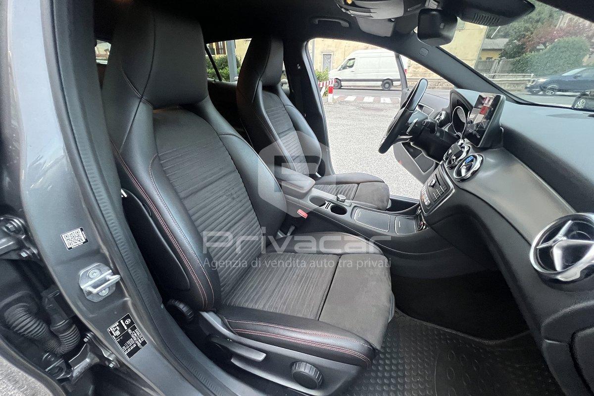 MERCEDES GLA 200 d Automatic Premium