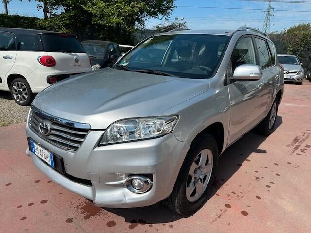 Toyota RAV 4 RAV4 Crossover 2.2 D-4D 150 CV DPF Exclusive