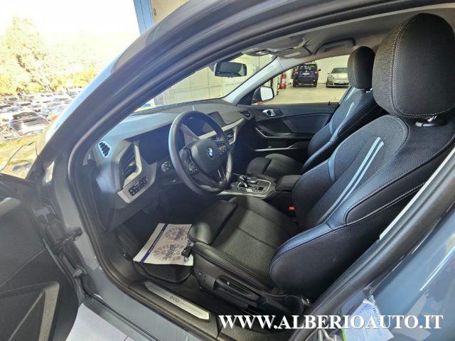 BMW 118 d 5p. Business Advantage