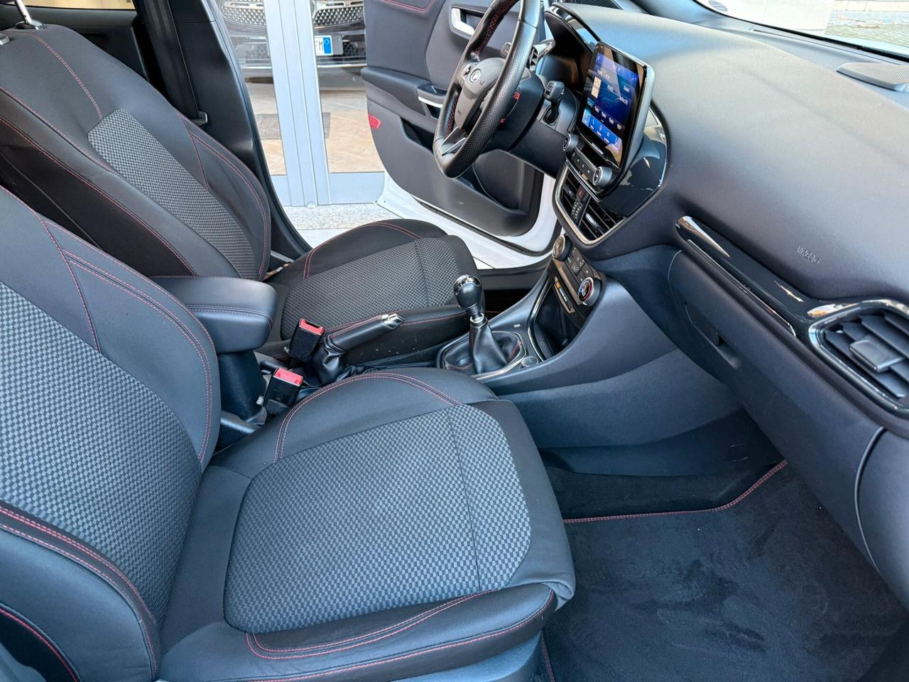 Ford Puma 1.0 EcoBoost Hybrid 125 CV S&S ST-Line