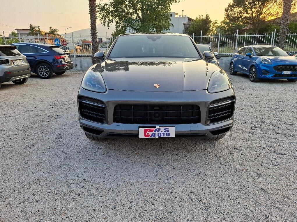 Porsche Cayenne Coupé 3.0 V6 E-Hybrid