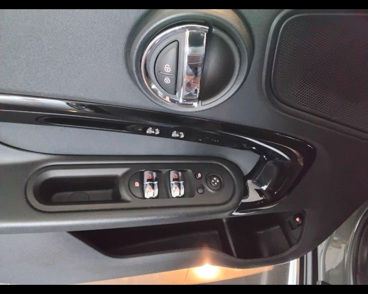 MINI Mini 1.5 Cooper SE Countryman ALL4 Automatica