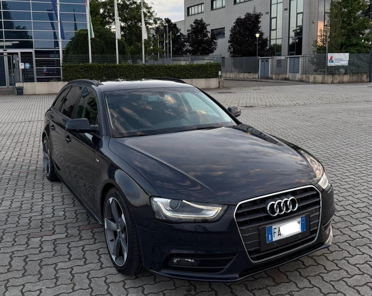 Audi A4 Avant 2.0 TDI 150 CV clean diesel quattro Advanced